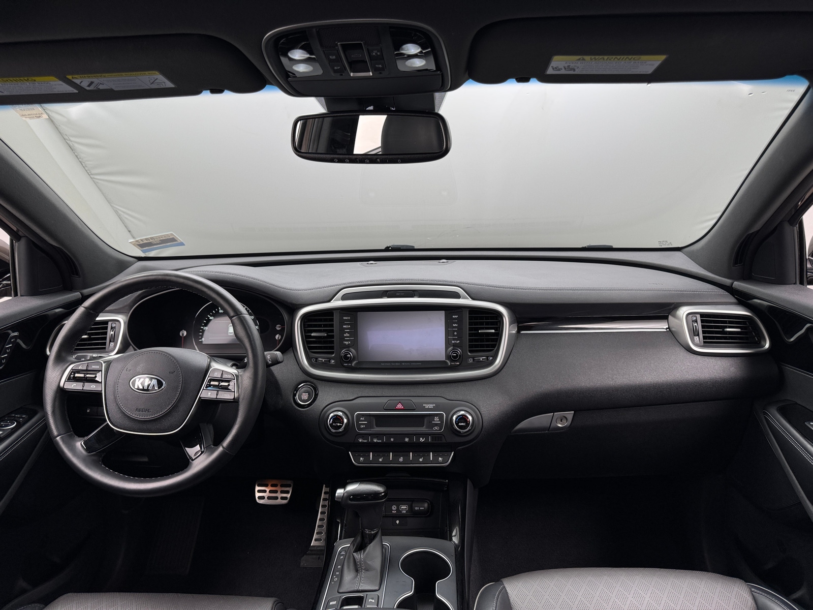 Thumbnail: 2019 Kia Sorento - 2
