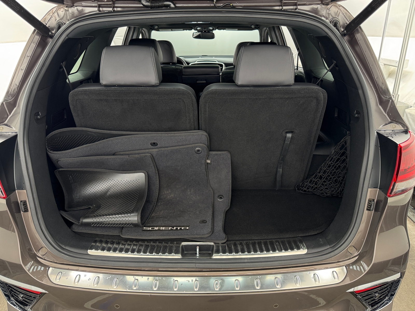 Thumbnail: 2019 Kia Sorento - 6