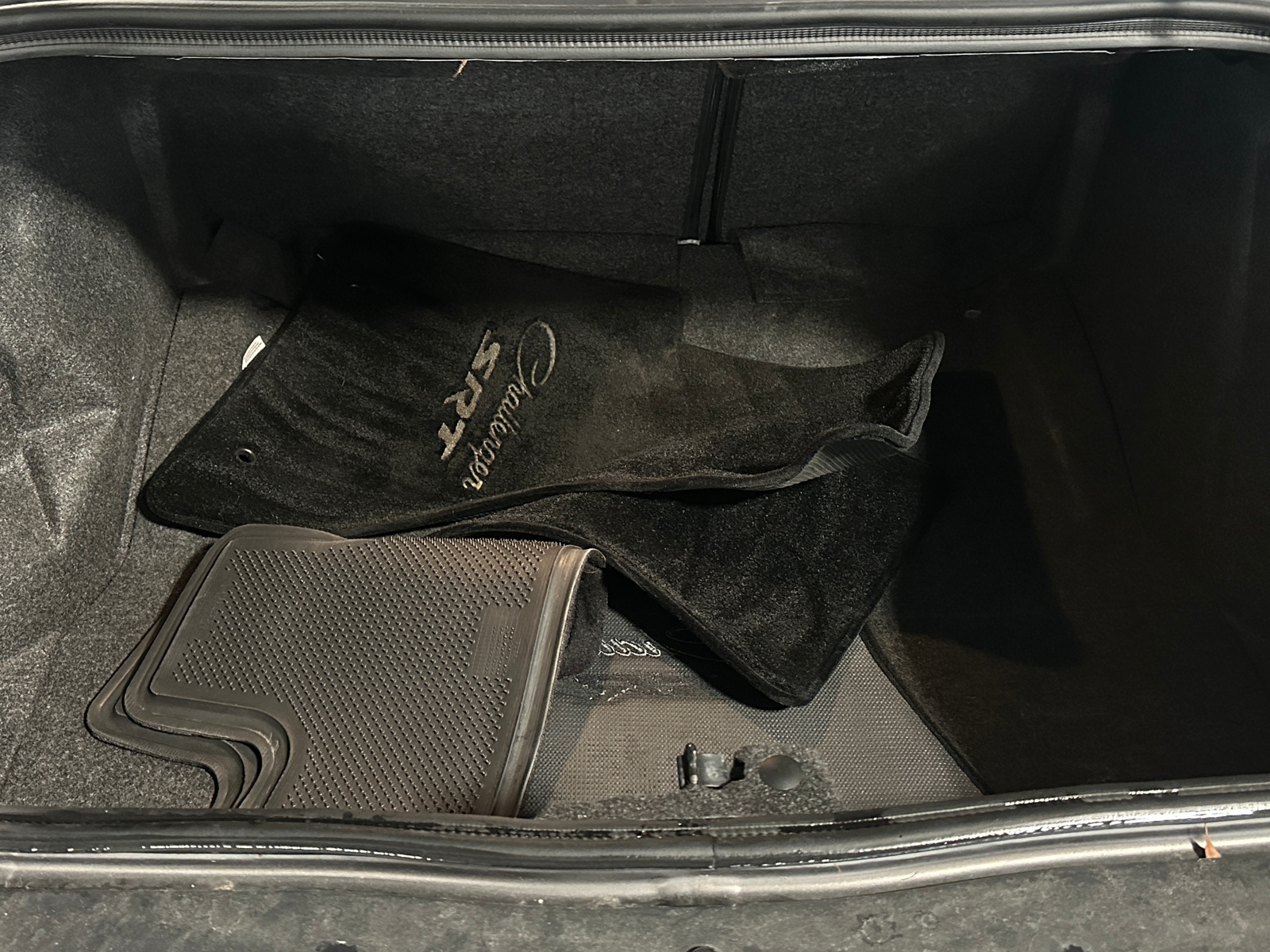 Thumbnail: 2018 Dodge Challenger - 5