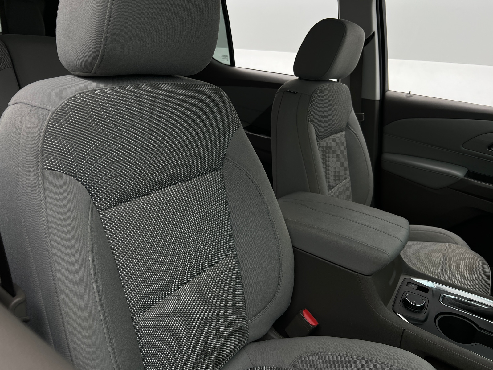 Thumbnail: 2018 Chevrolet Traverse - 2