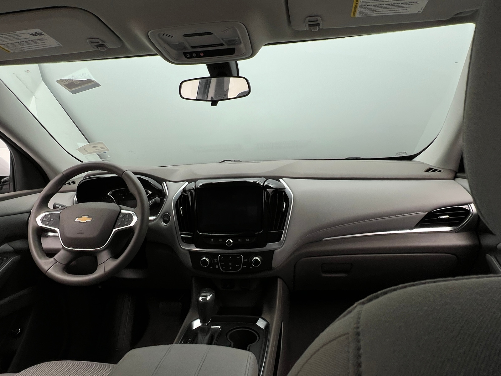 Thumbnail: 2018 Chevrolet Traverse - 3