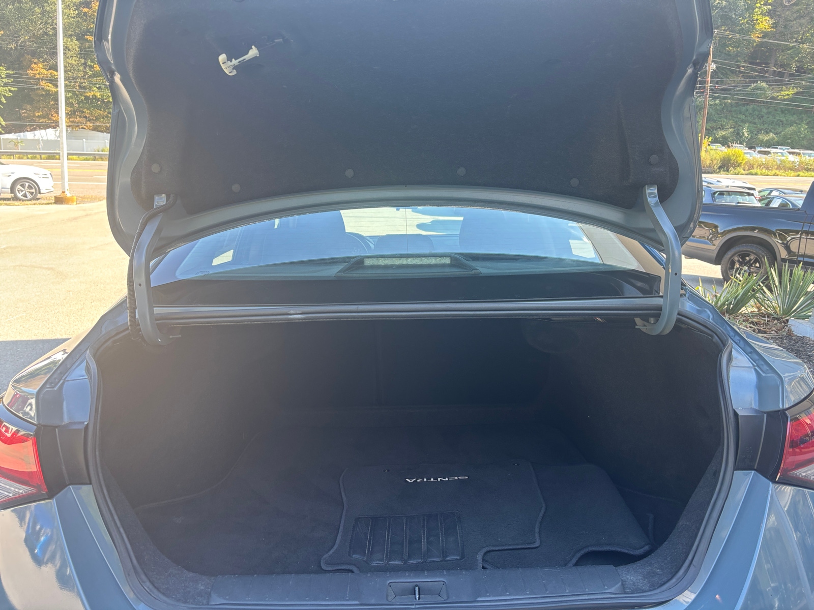 Thumbnail: 2024 Nissan Sentra - 5