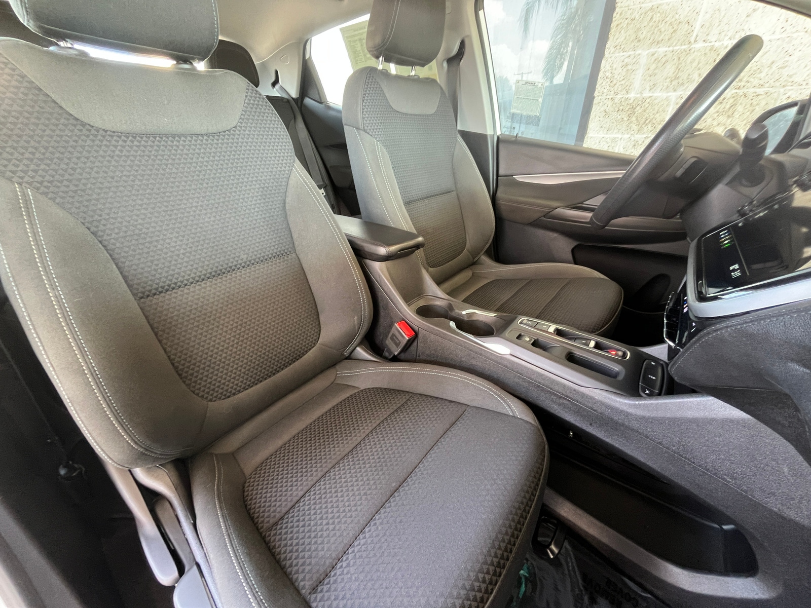Thumbnail: 2023 Chevrolet Bolt EV - 2