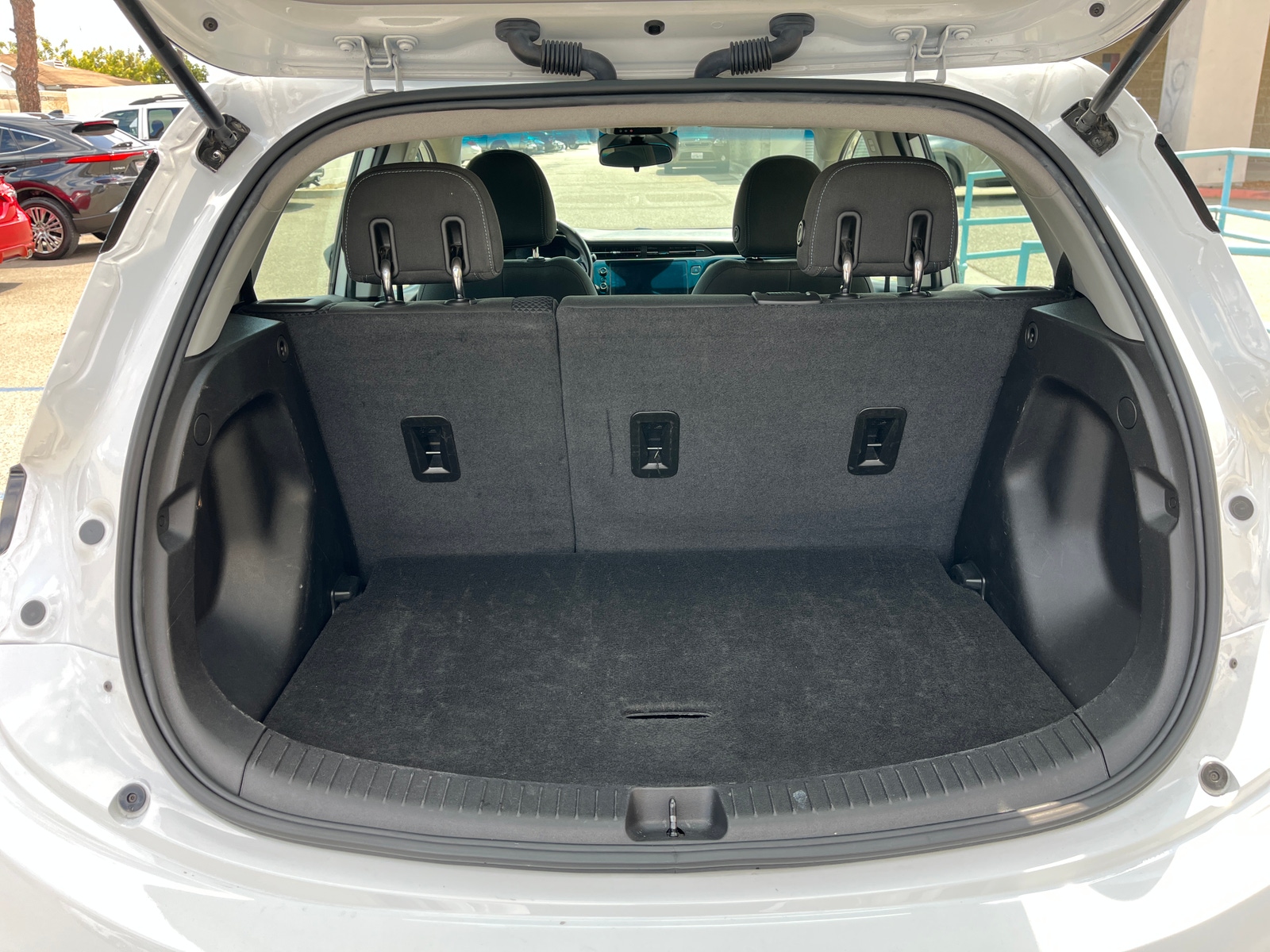 Thumbnail: 2023 Chevrolet Bolt EV - 6