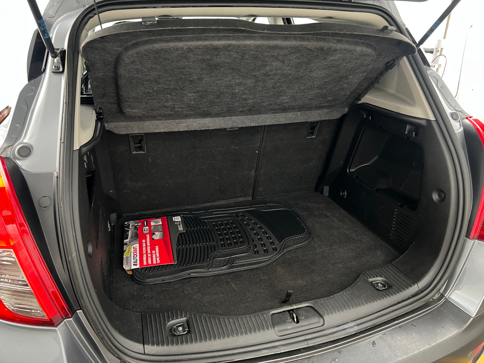Thumbnail: 2015 Buick Encore - 6
