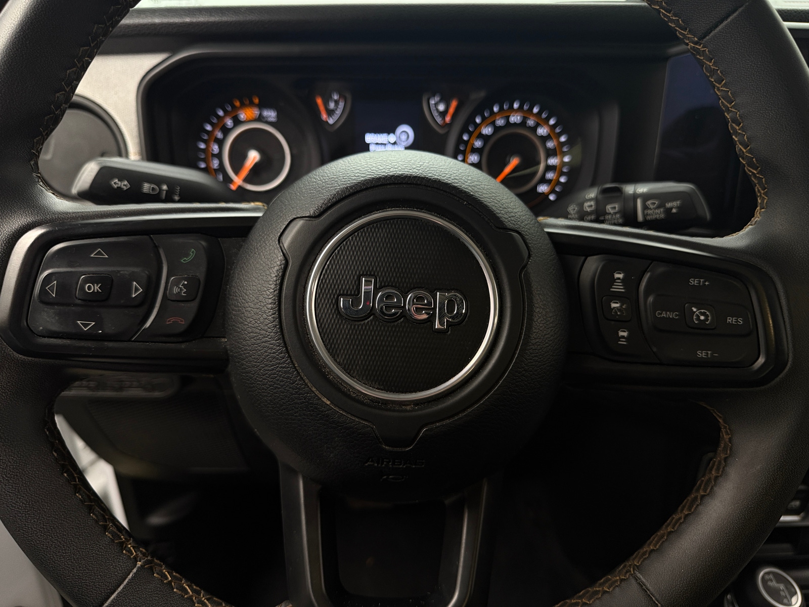 Thumbnail: 2024 Jeep Wrangler - 4