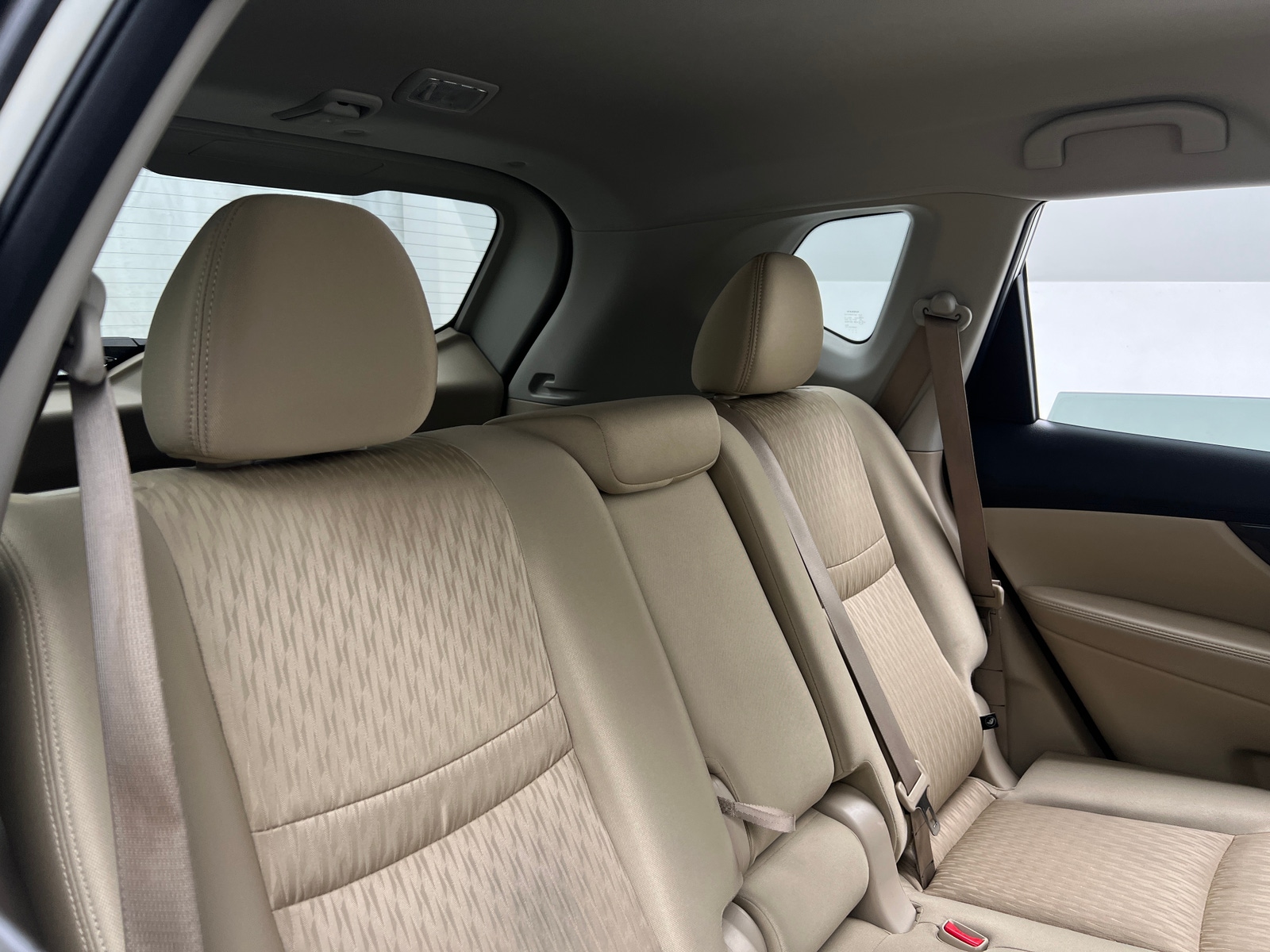 Thumbnail: 2017 Nissan Rogue - 6