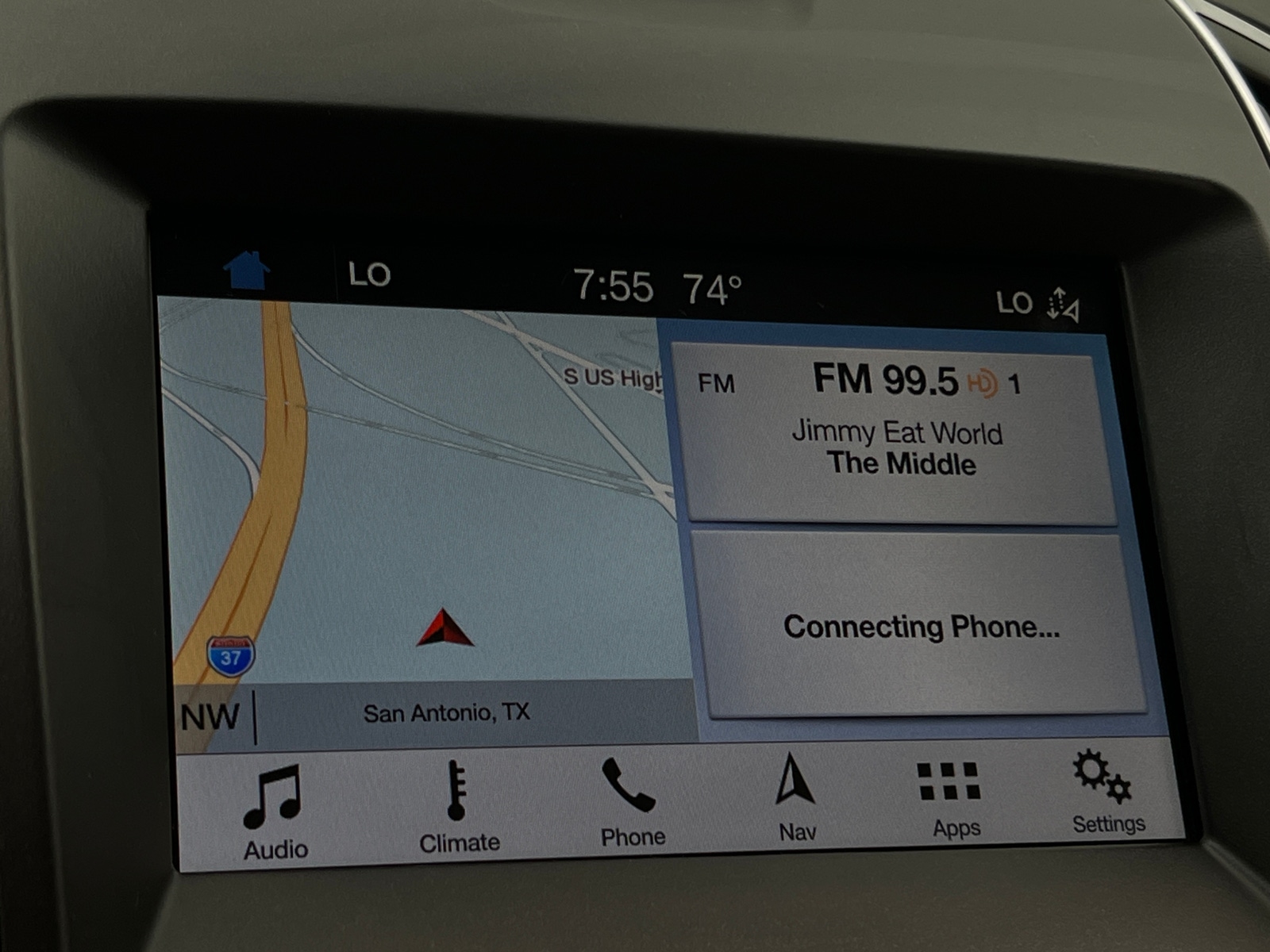 Thumbnail: 2019 Ford Edge - 3