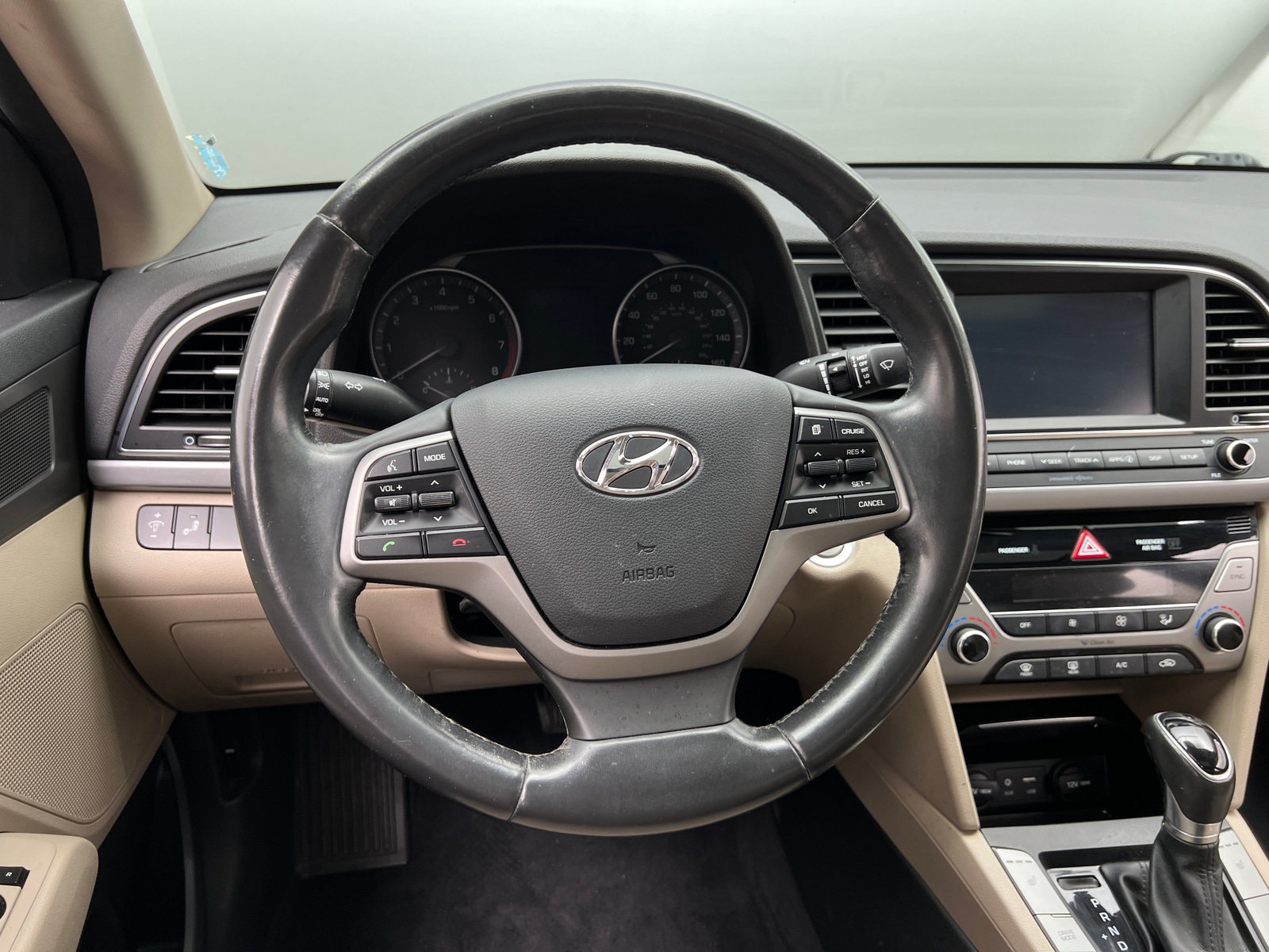 Thumbnail: 2017 Hyundai Elantra - 5