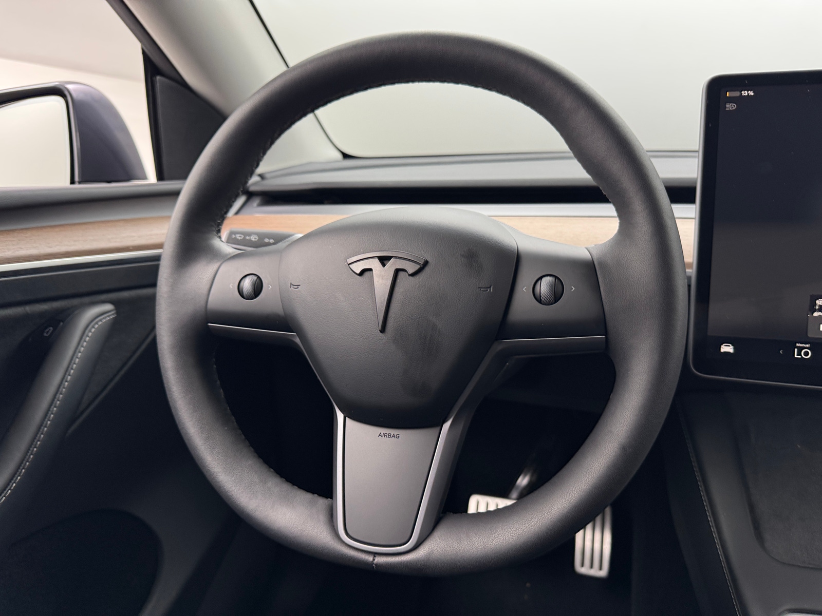 Thumbnail: 2023 Tesla Model Y - 4
