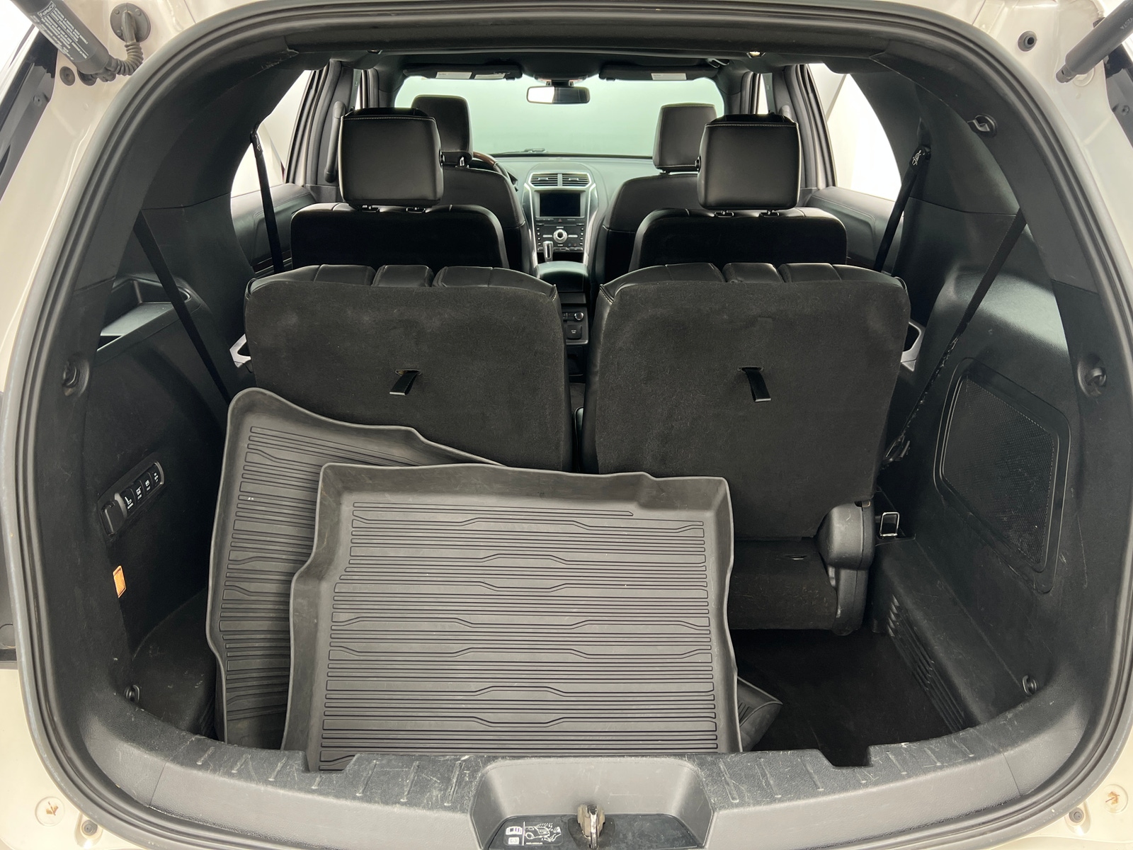 Thumbnail: 2019 Ford Explorer - 6