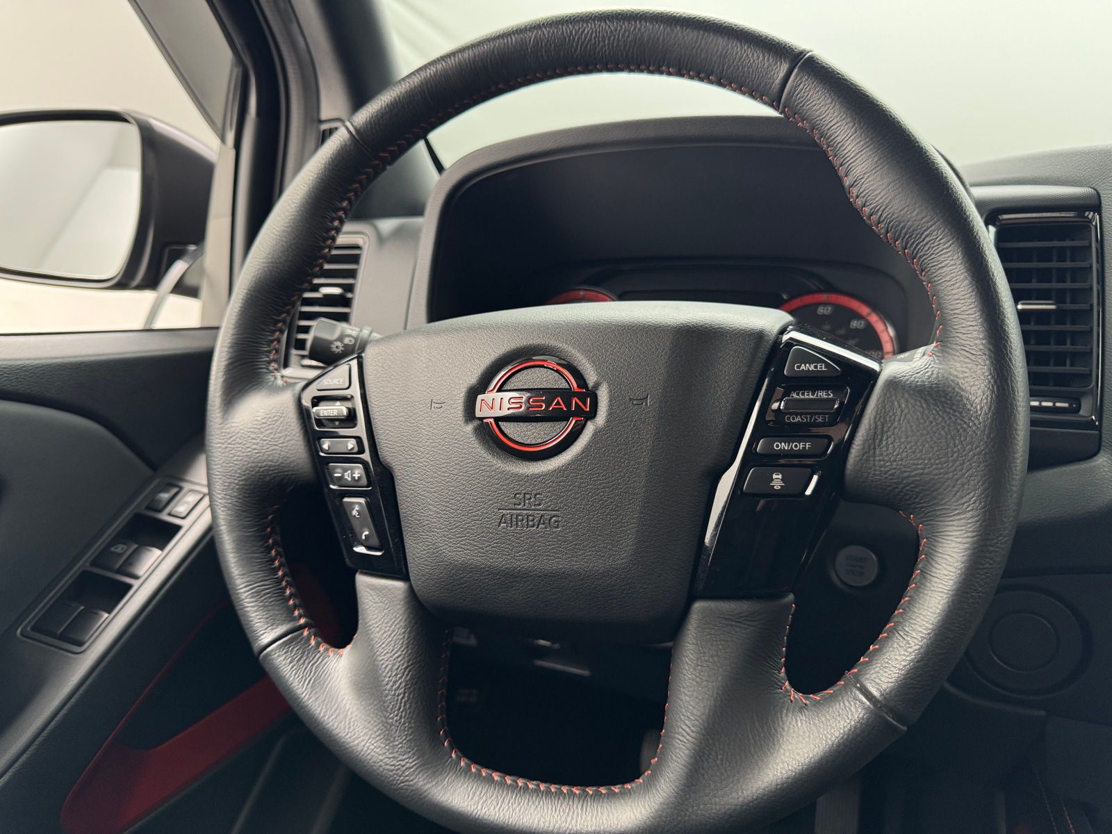 Thumbnail: 2022 Nissan Frontier - 5