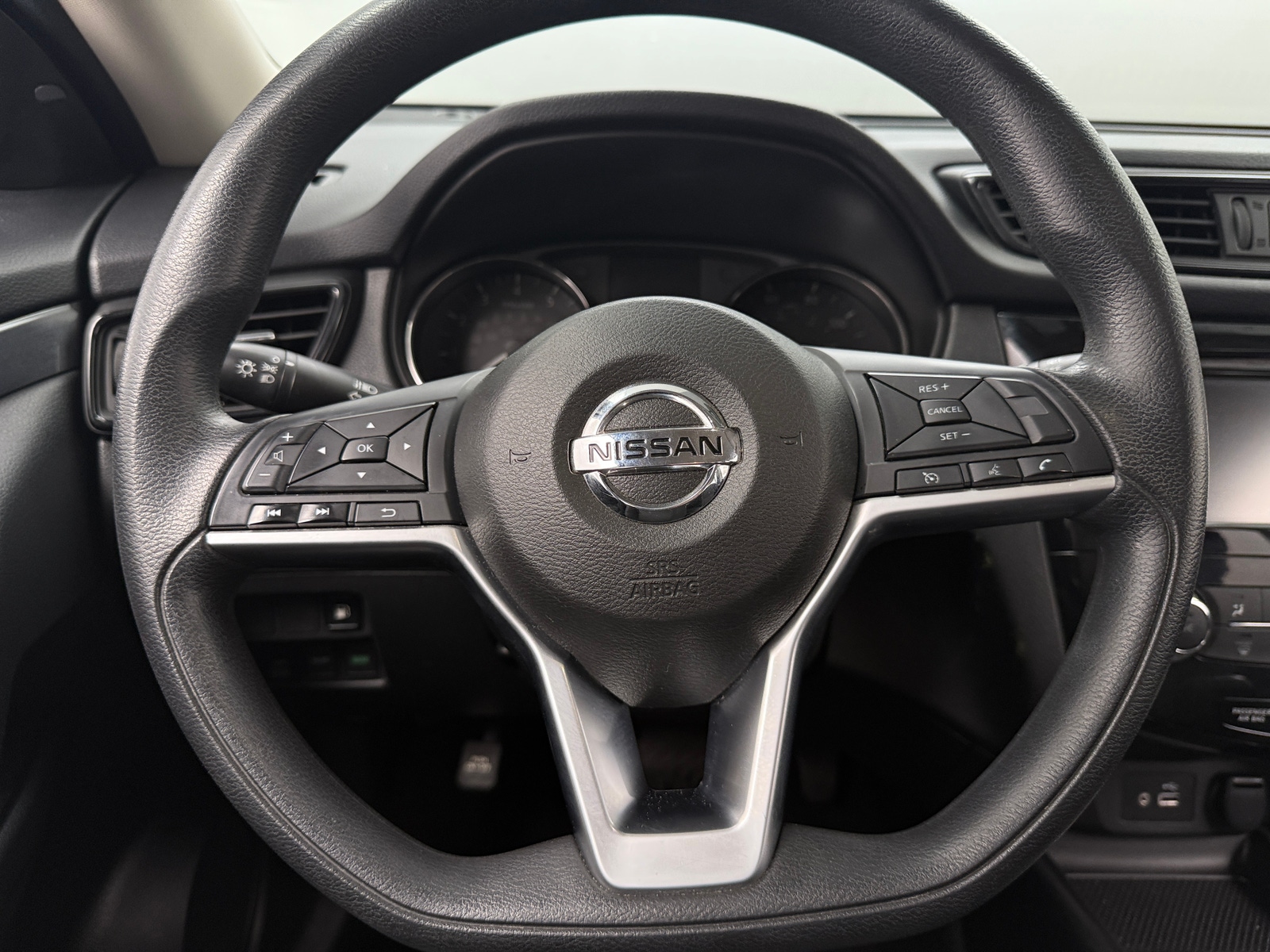 Thumbnail: 2018 Nissan Rogue - 5