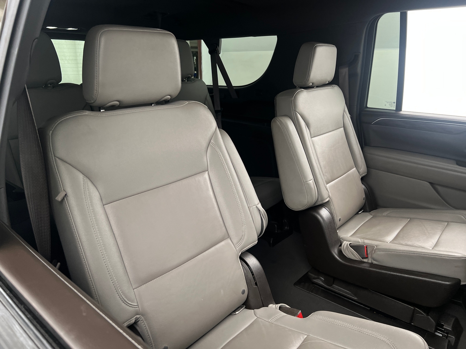 Thumbnail: 2021 Chevrolet Suburban - 5