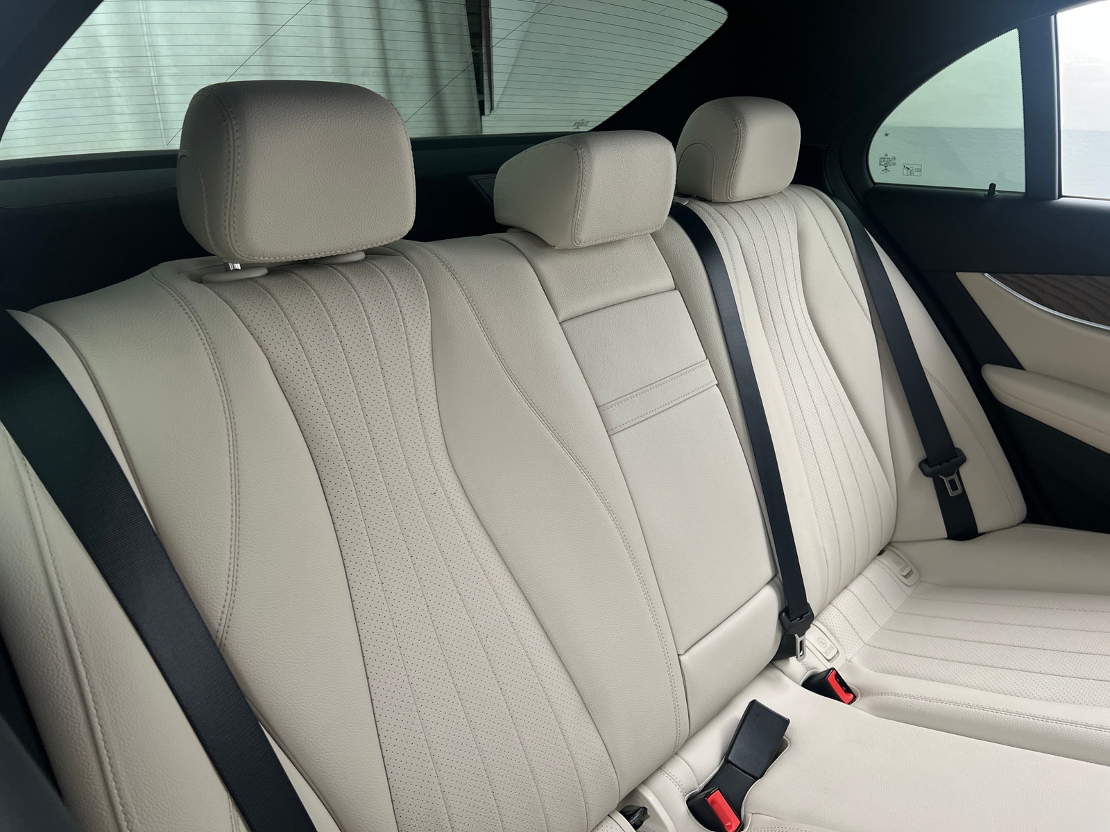 Thumbnail: 2022 Mercedes-Benz E-Class - 5