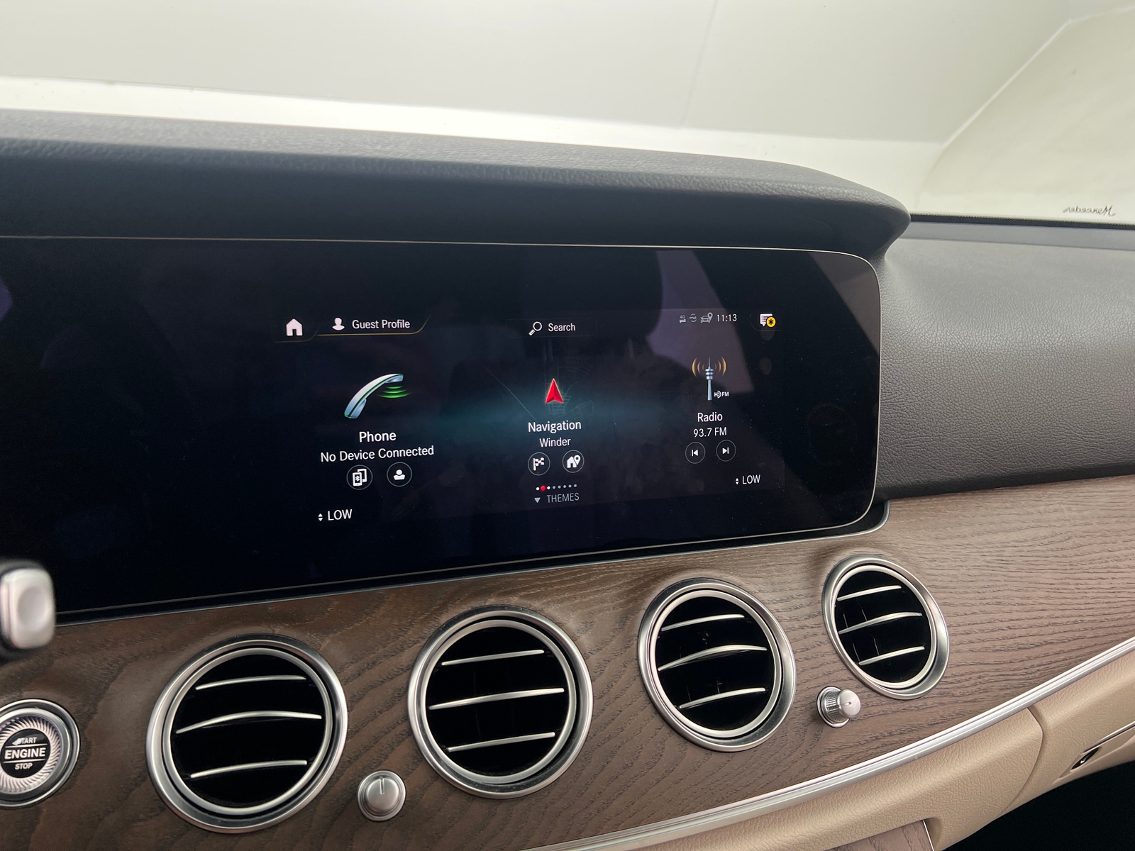 Thumbnail: 2022 Mercedes-Benz E-Class - 3