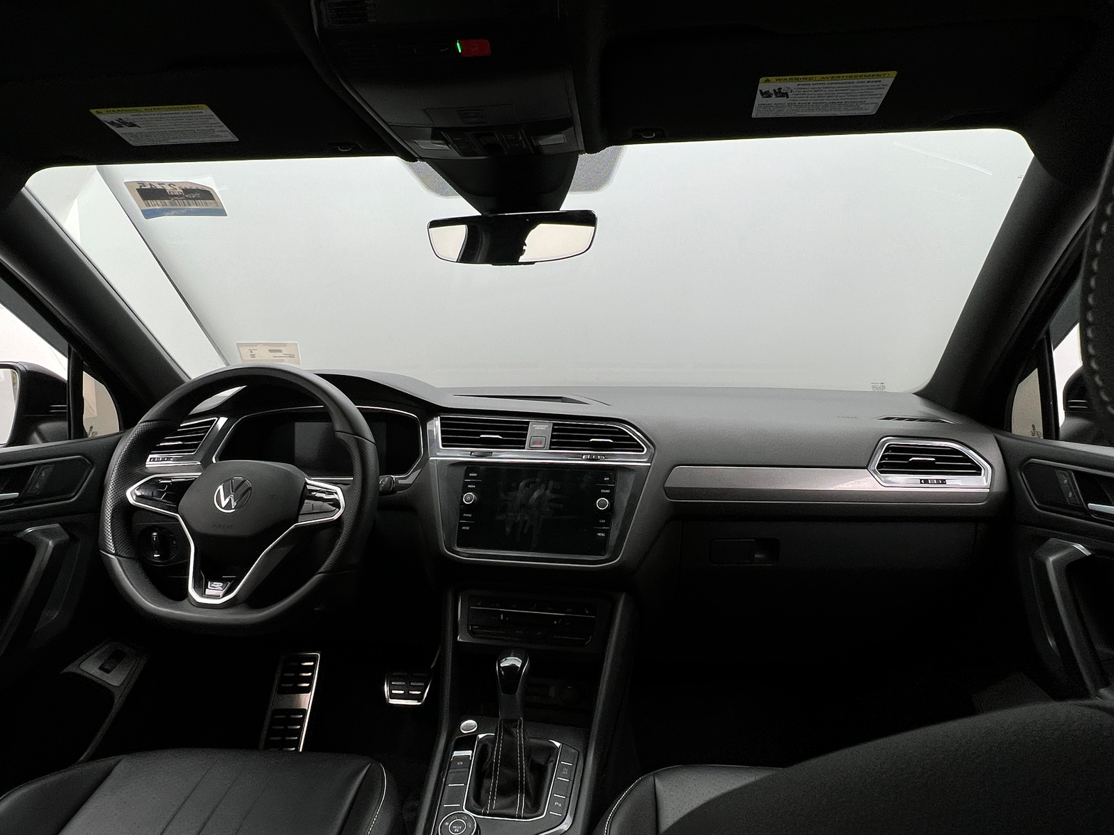 Thumbnail: 2022 Volkswagen Tiguan - 2