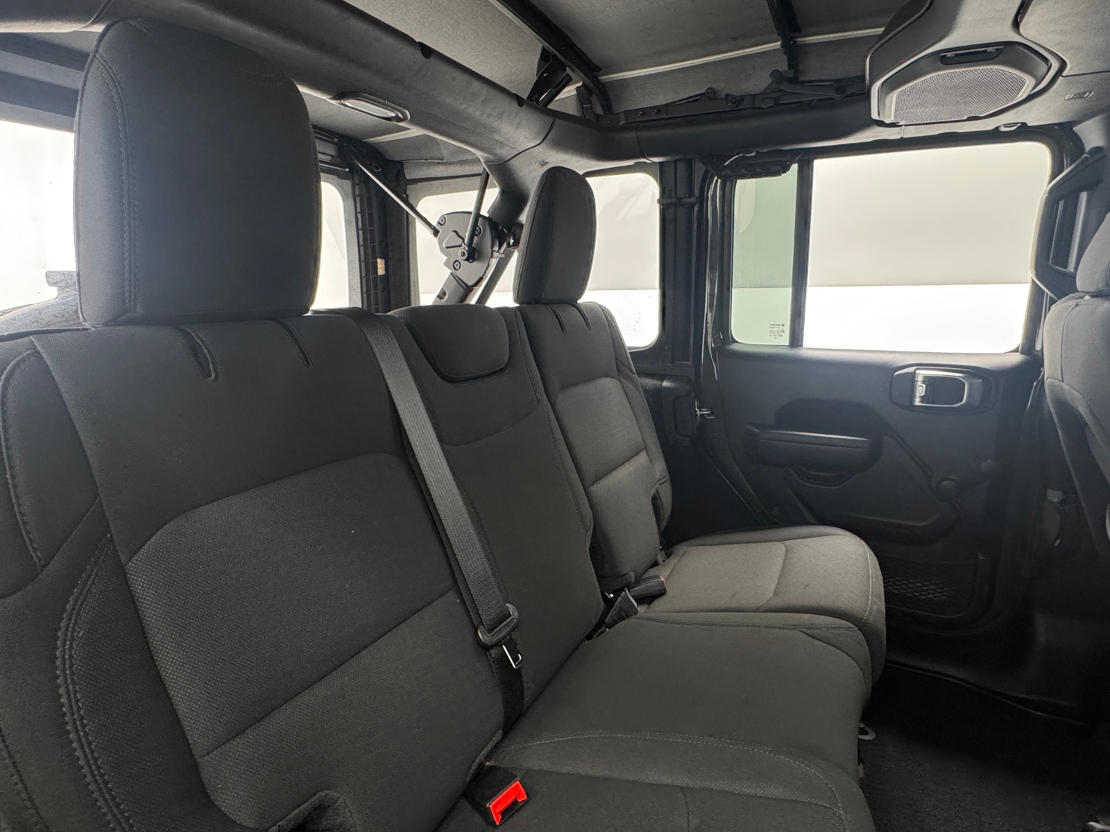 Thumbnail: 2022 Jeep Wrangler - 6