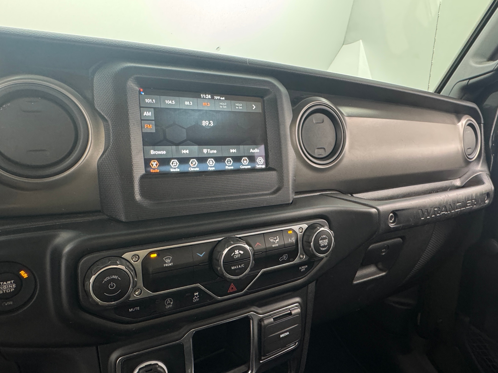 Thumbnail: 2022 Jeep Wrangler - 4