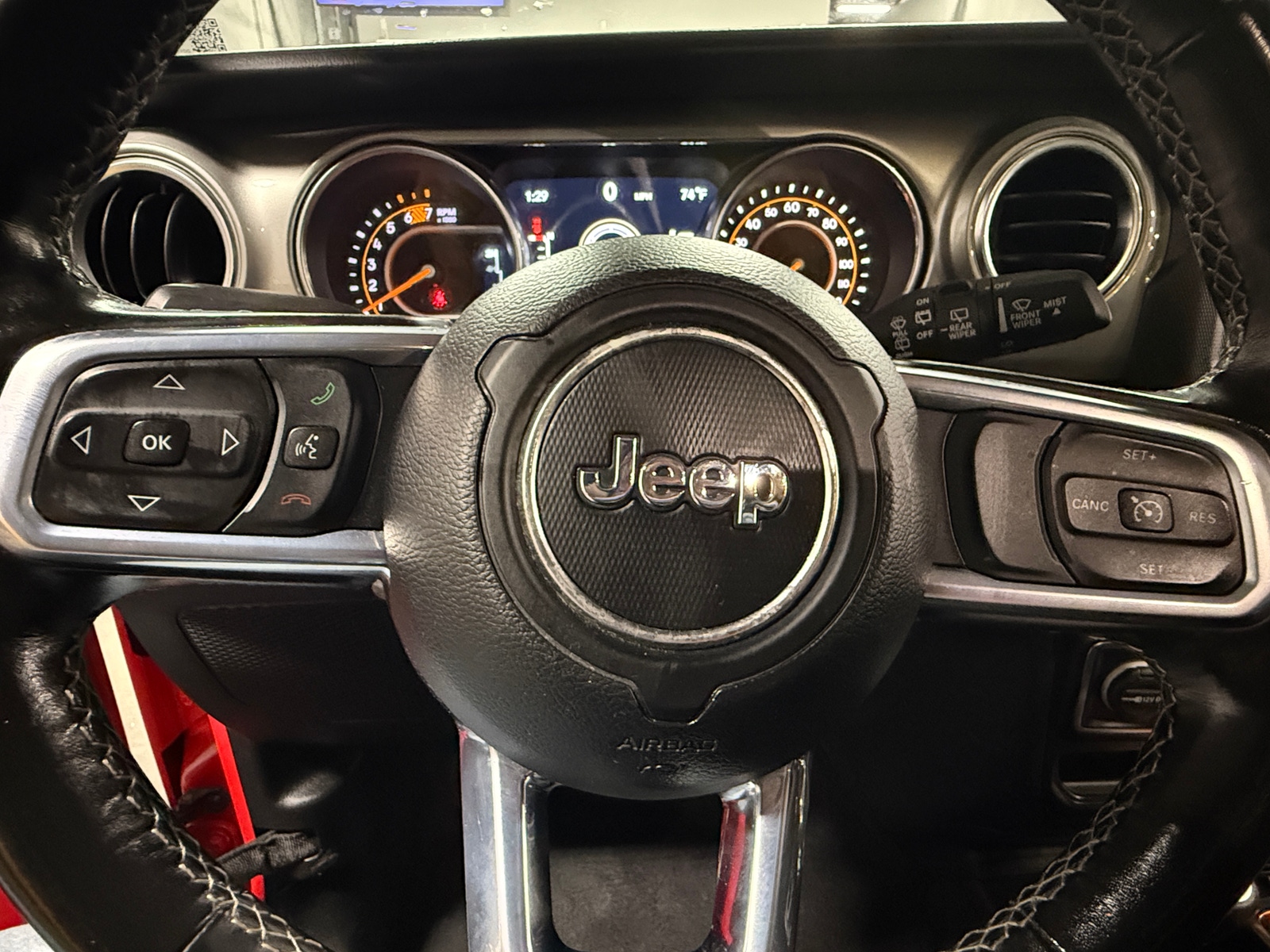Thumbnail: 2021 Jeep Wrangler - 5