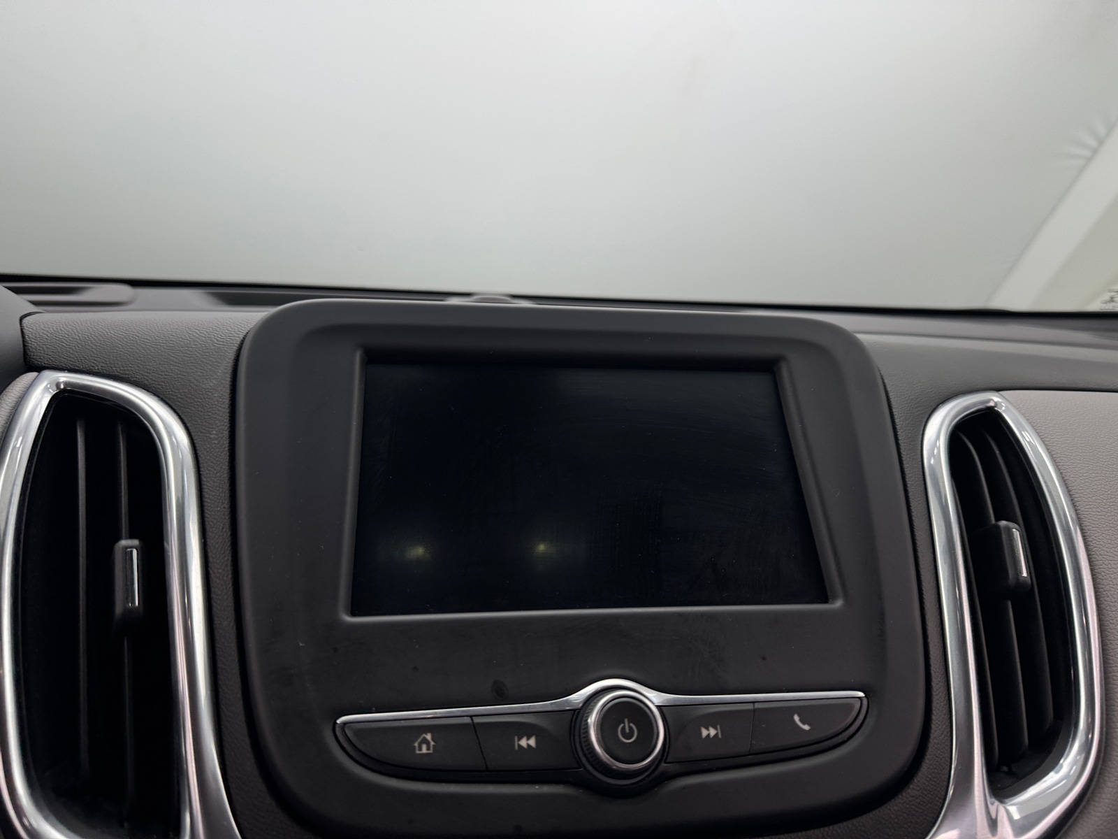 Thumbnail: 2020 Chevrolet Equinox - 4