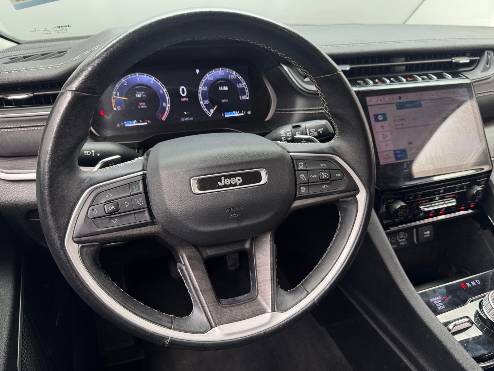 Thumbnail: 2022 Jeep Grand Cherokee L - 4