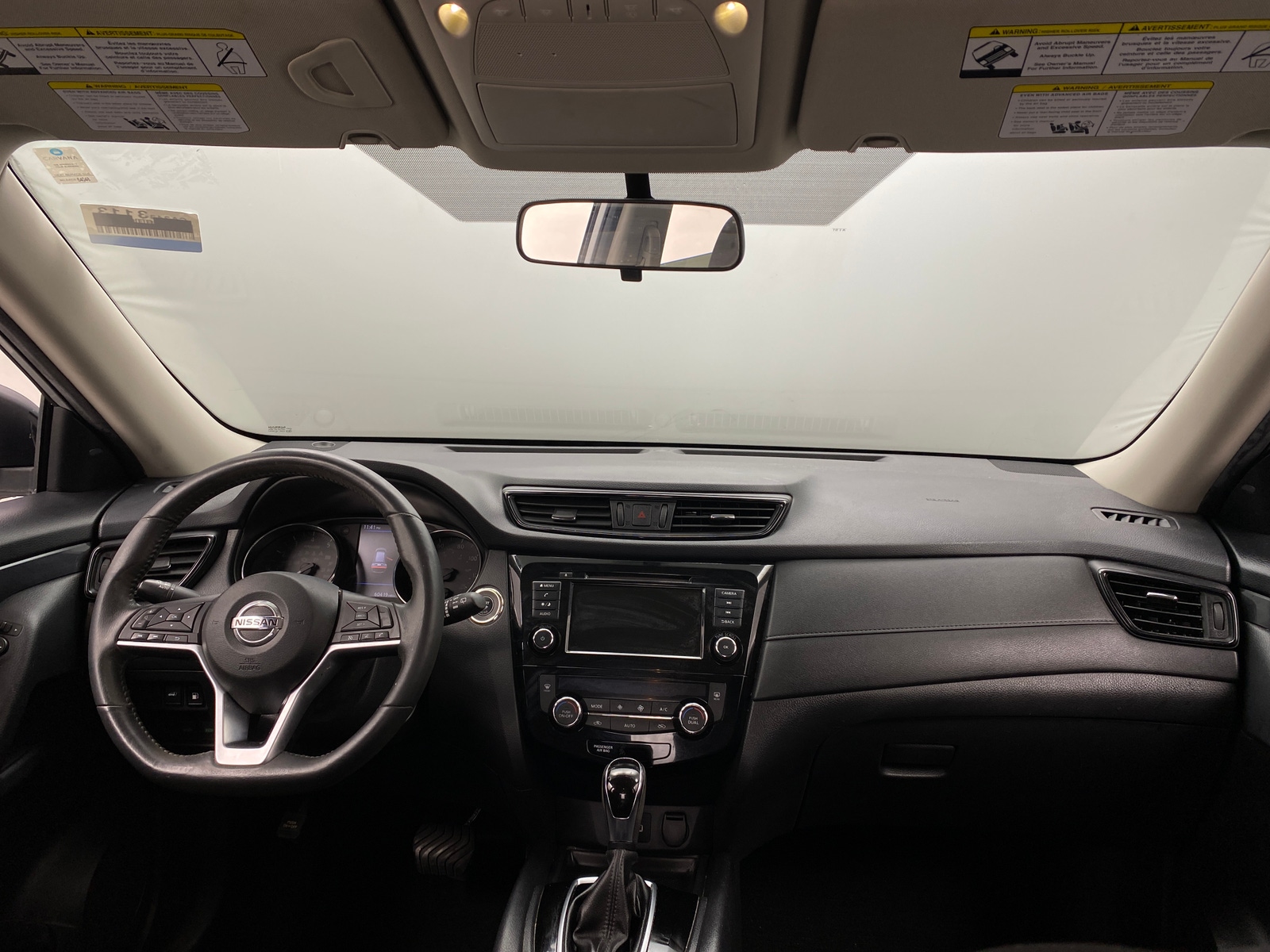 Thumbnail: 2018 Nissan Rogue - 3