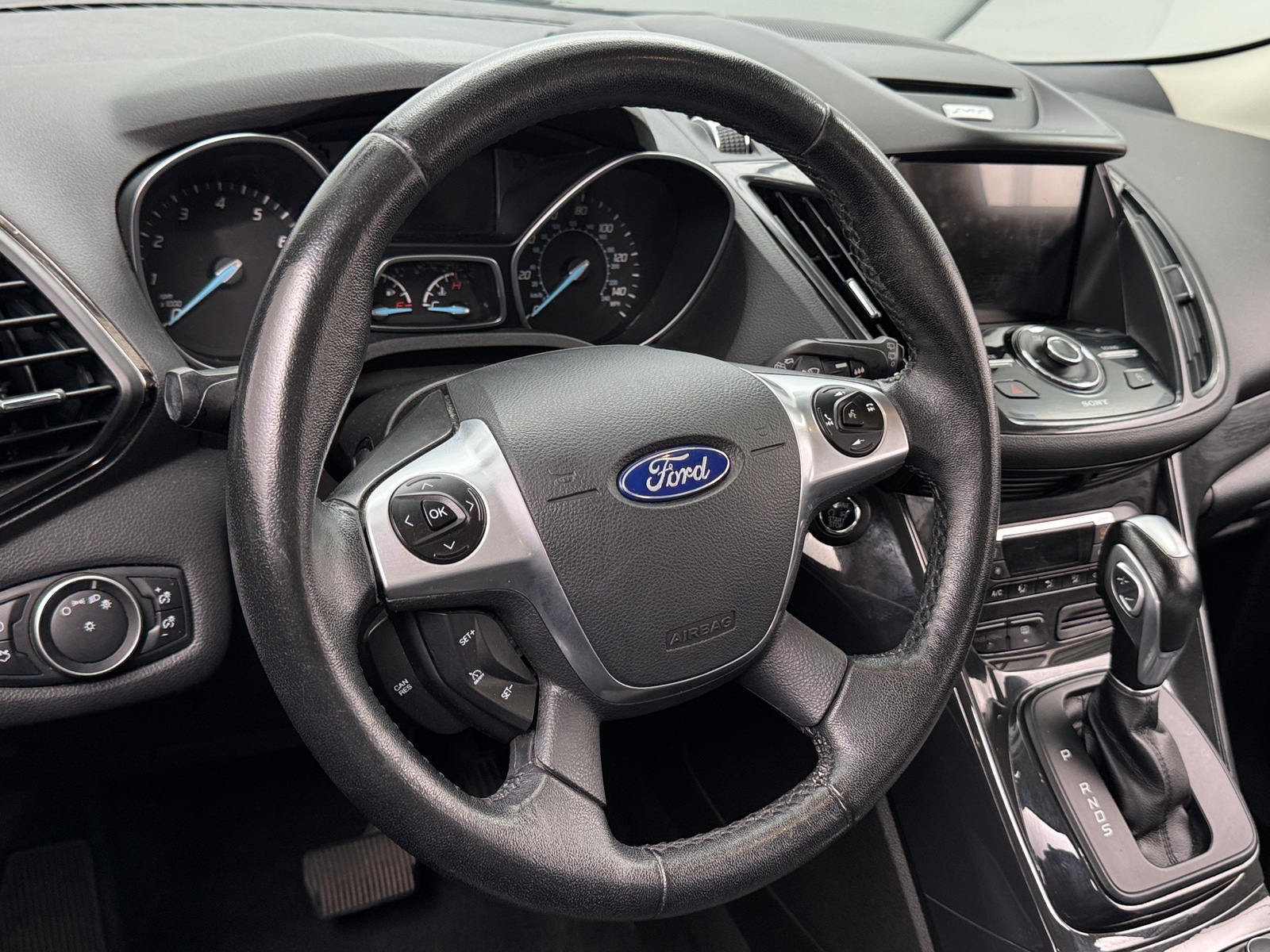 Thumbnail: 2016 Ford Escape - 4