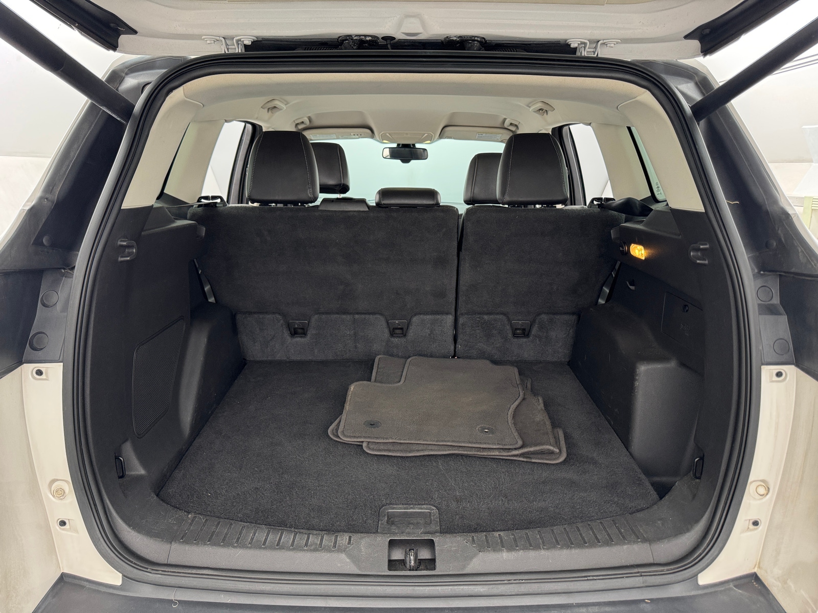 Thumbnail: 2016 Ford Escape - 6