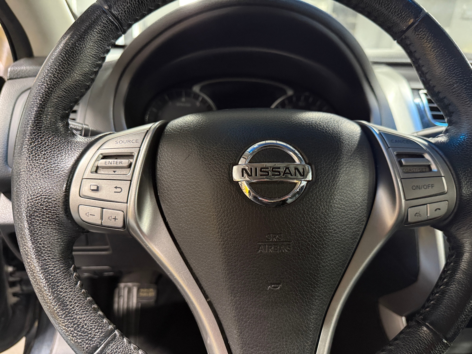 Thumbnail: 2015 Nissan Altima - 5