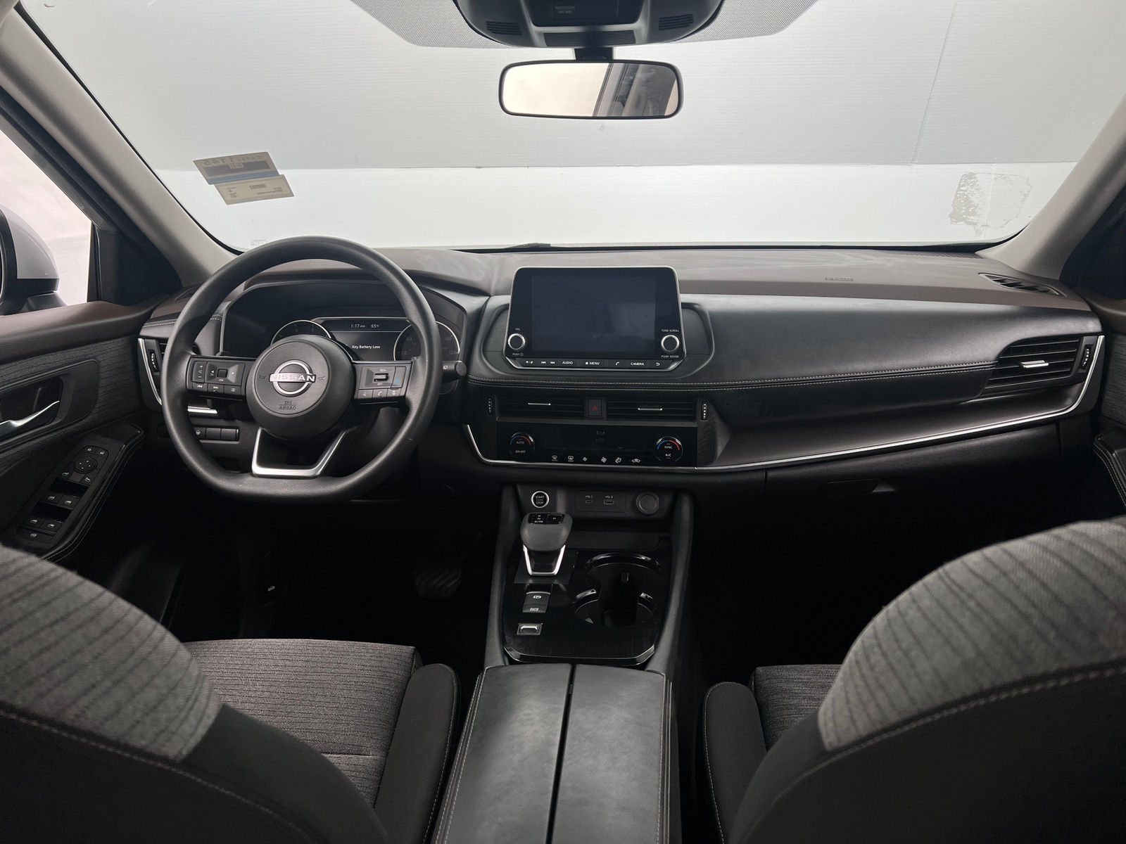 Thumbnail: 2023 Nissan Rogue - 3