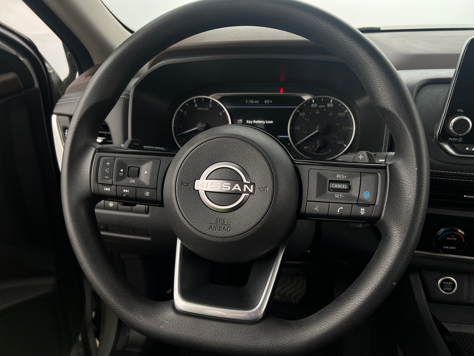Thumbnail: 2023 Nissan Rogue - 5