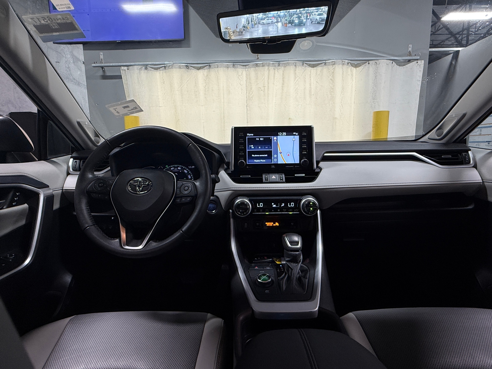Thumbnail: 2021 Toyota RAV4 - 2