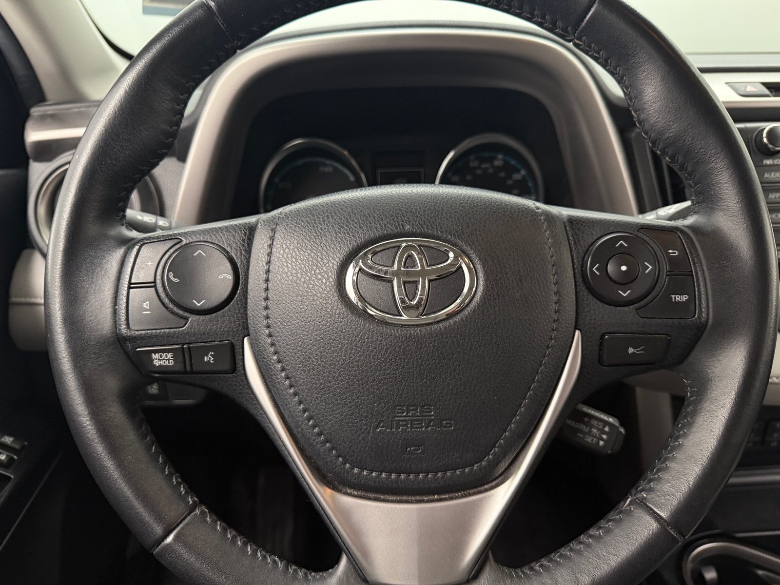 Thumbnail: 2017 Toyota RAV4 - 4