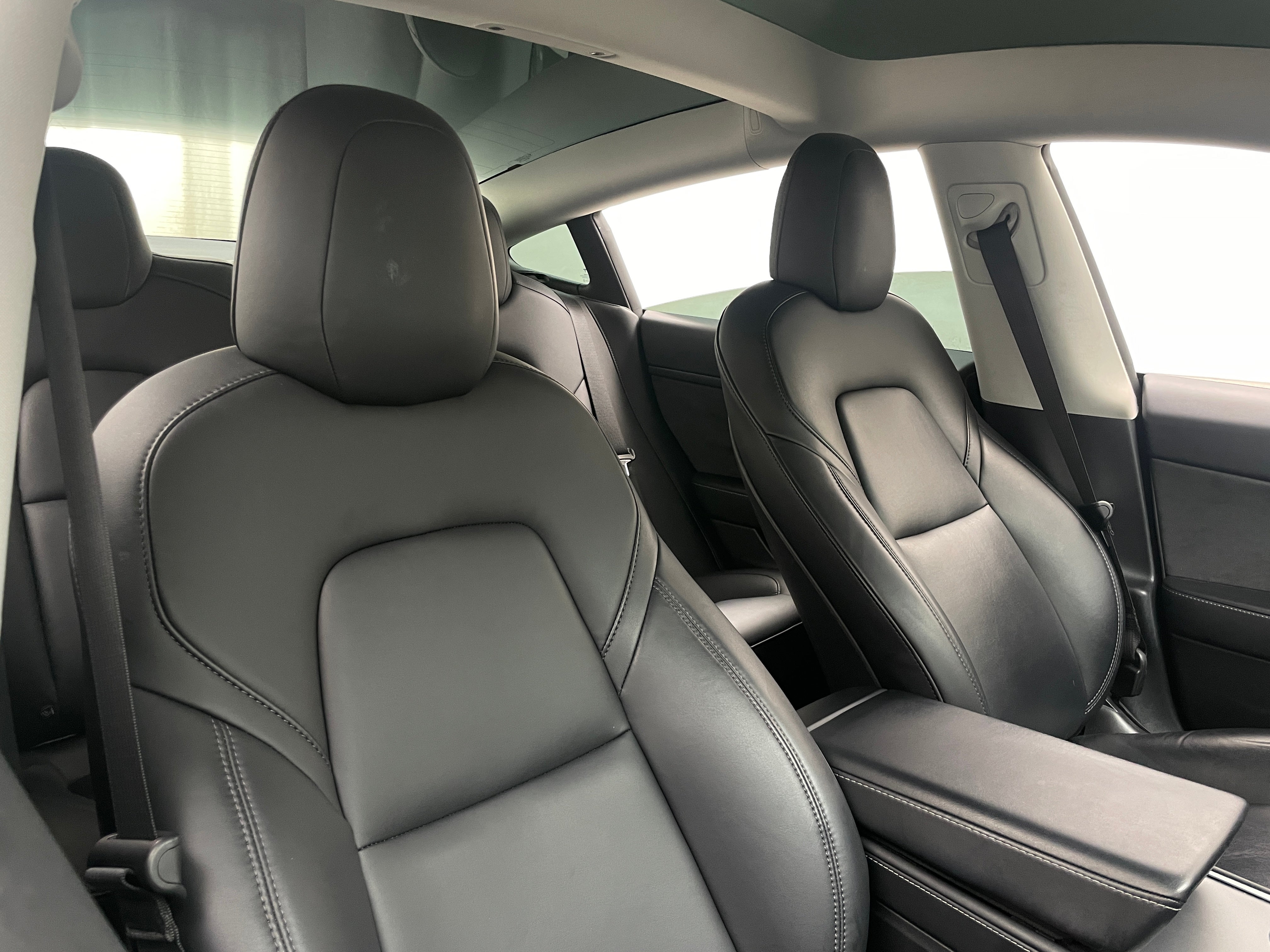 Used 2021 Tesla Model 3 Base with VIN 5YJ3E1EA0MF030600 for sale in Oak Creek, WI