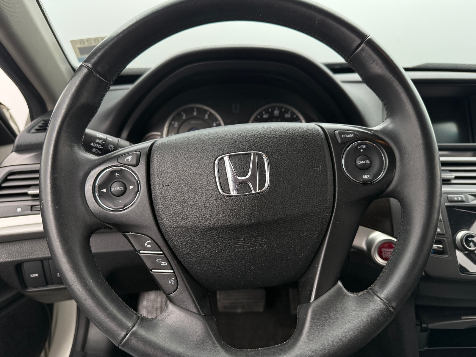 Thumbnail: 2015 Honda Crosstour - 4