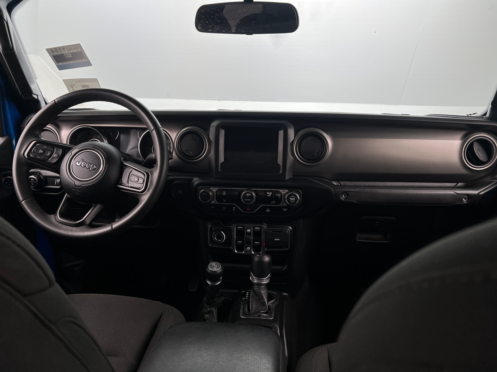 Thumbnail: 2023 Jeep Gladiator - 3