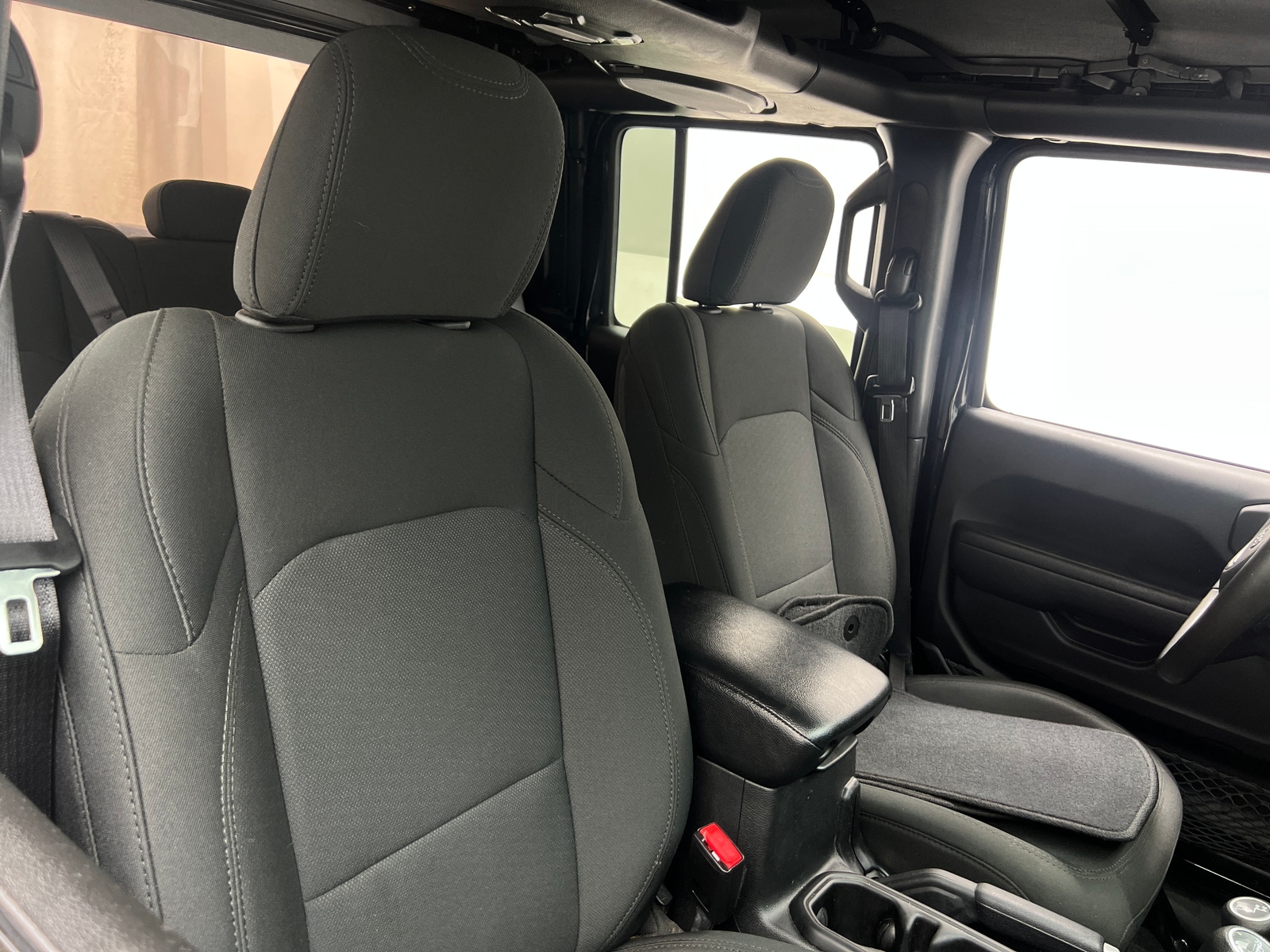 Thumbnail: 2022 Jeep Gladiator - 2