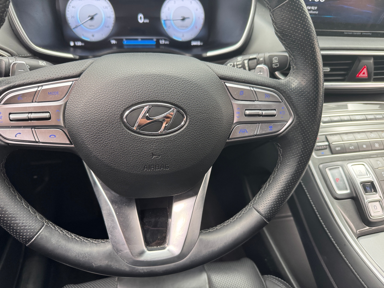 Thumbnail: 2023 Hyundai Santa Fe - 4