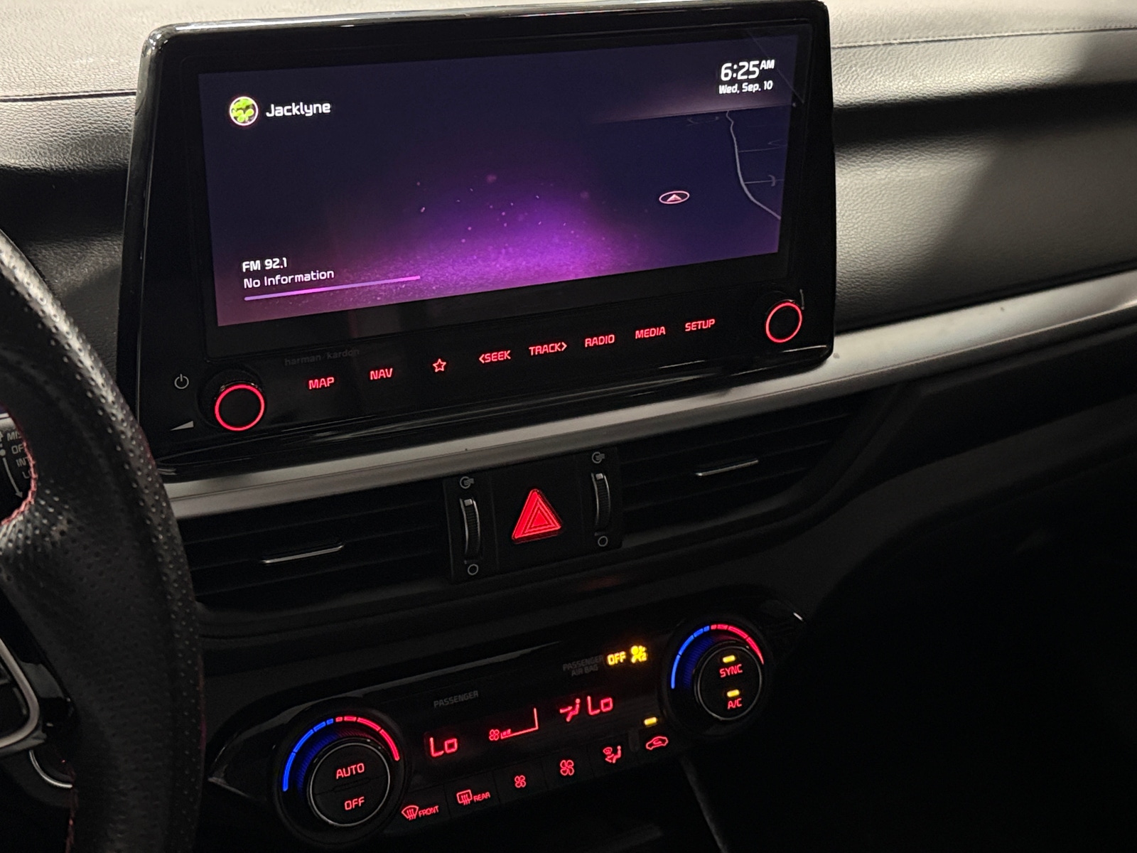 Thumbnail: 2022 Kia Forte - 4