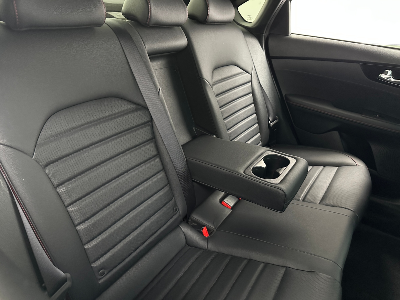 Thumbnail: 2024 Kia Forte - 6
