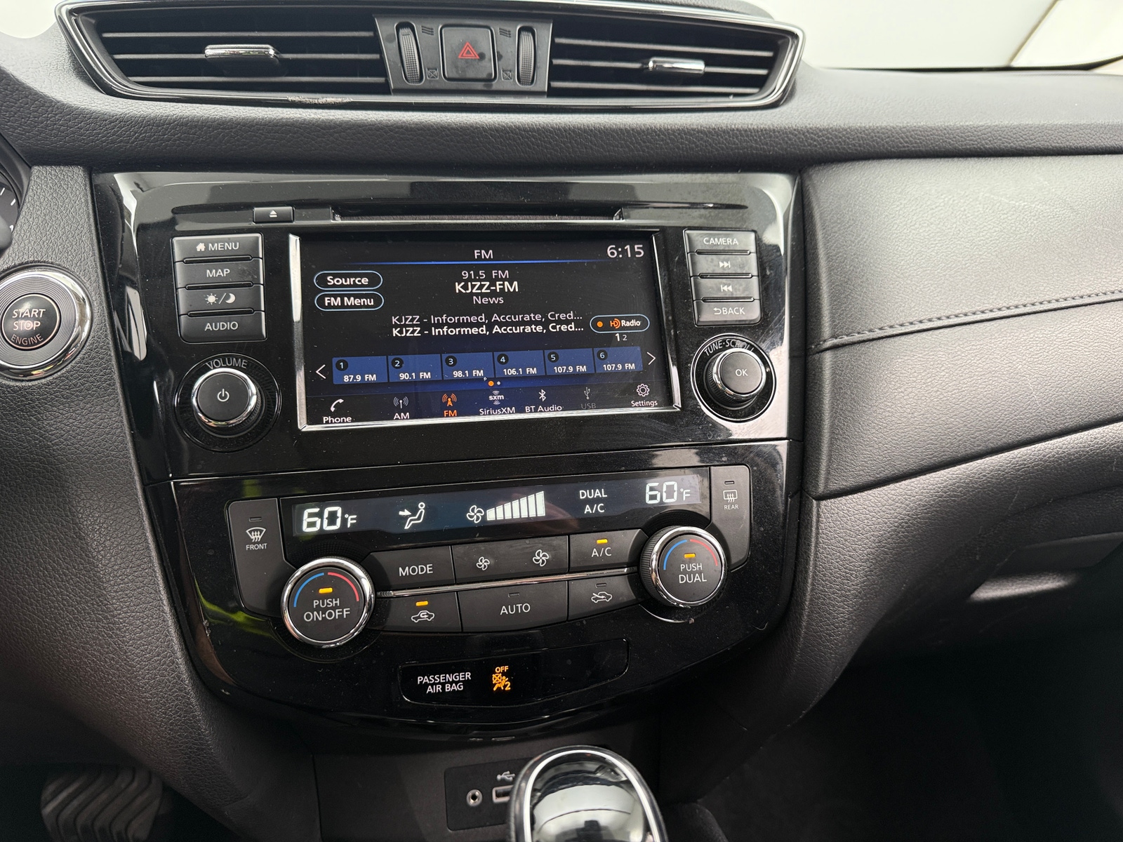 Thumbnail: 2019 Nissan Rogue - 4