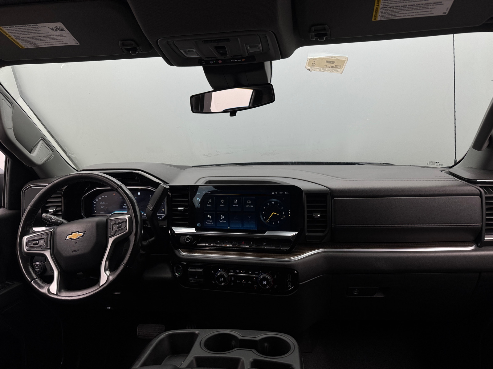 Thumbnail: 2022 Chevrolet Silverado 1500 - 3