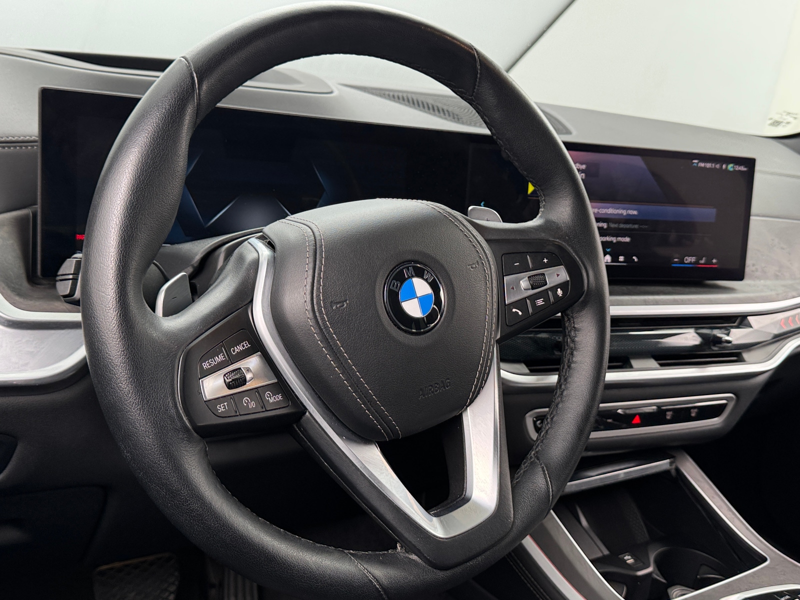 Thumbnail: 2025 BMW X5 - 4