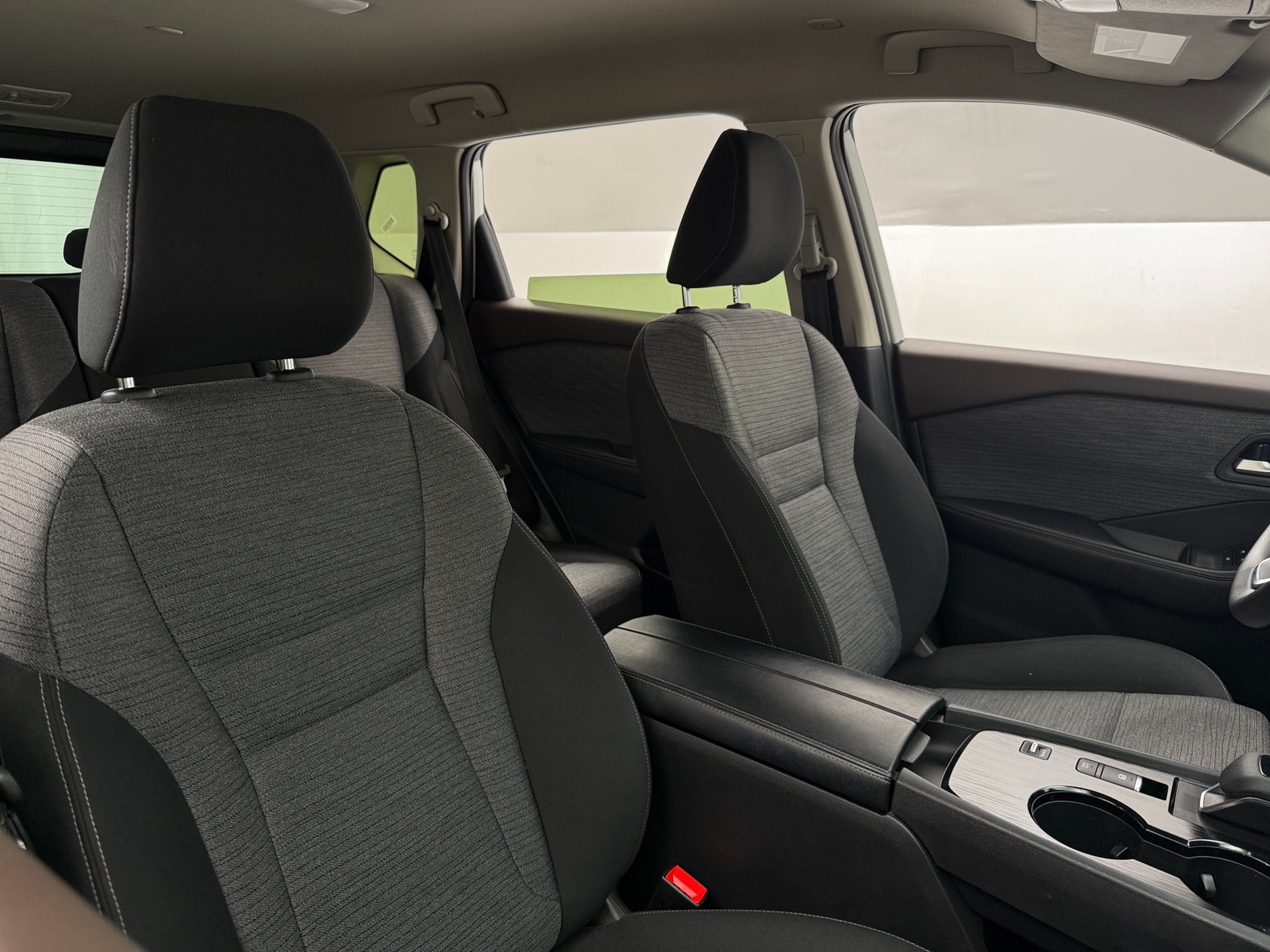 Thumbnail: 2023 Nissan Rogue - 2