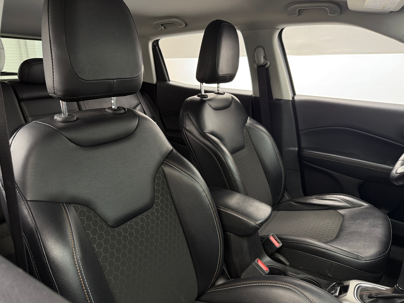 Thumbnail: 2017 Jeep Compass - 2