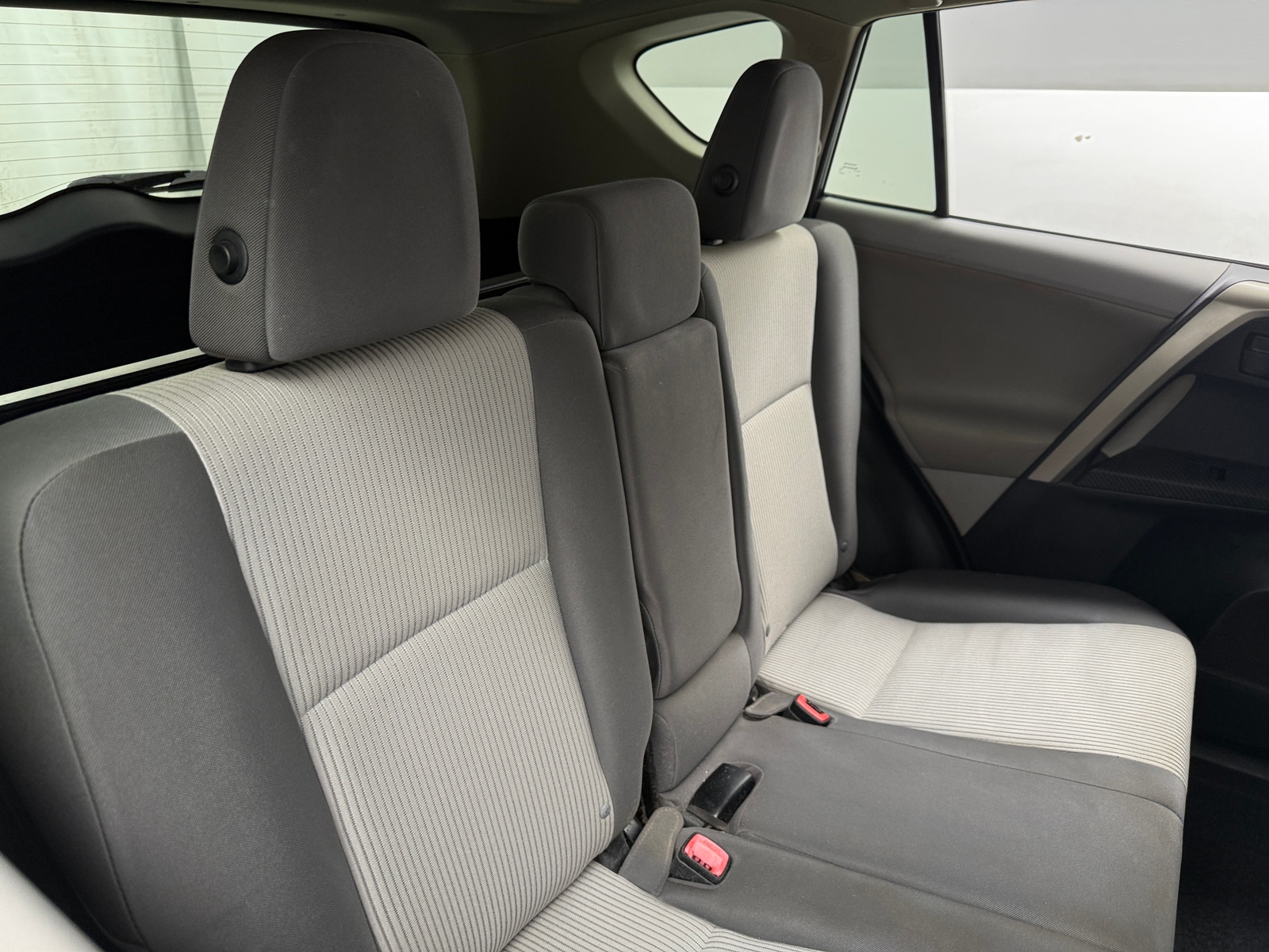 Thumbnail: 2013 Toyota RAV4 - 6