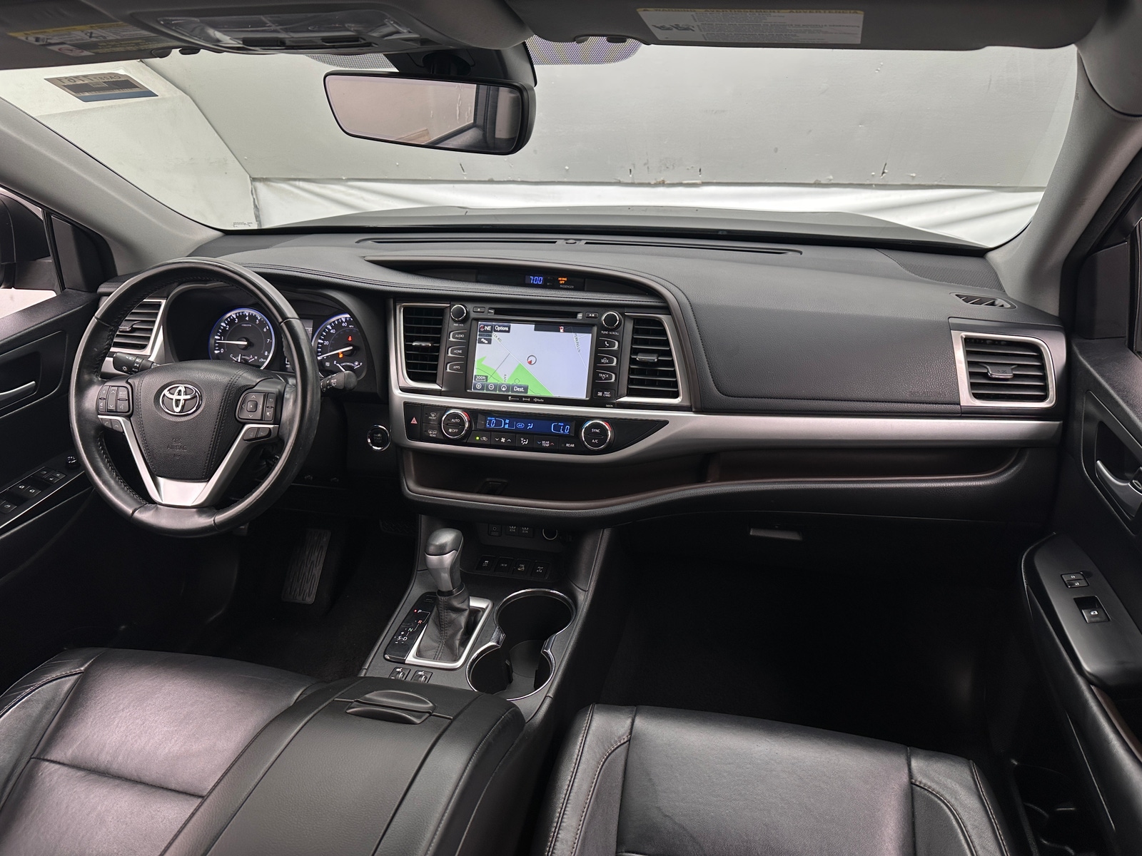Thumbnail: 2017 Toyota Highlander - 2