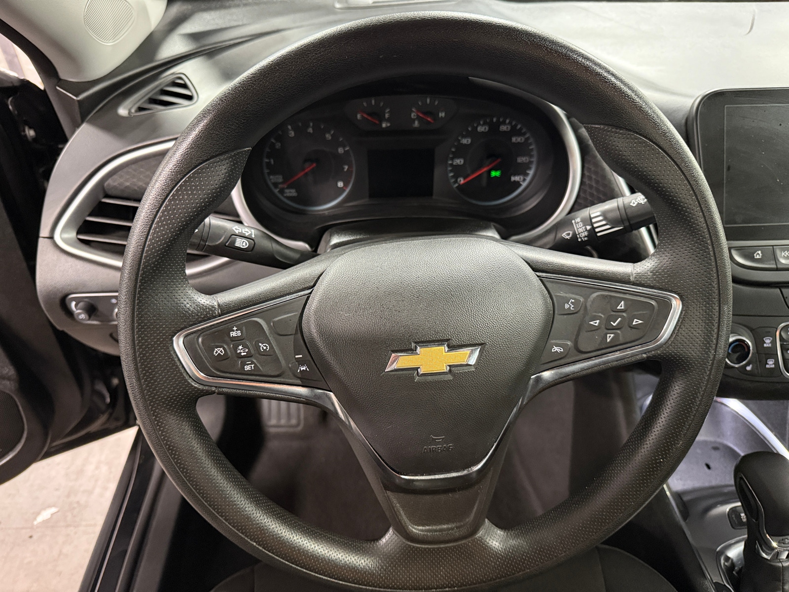 Thumbnail: 2024 Chevrolet Malibu - 5