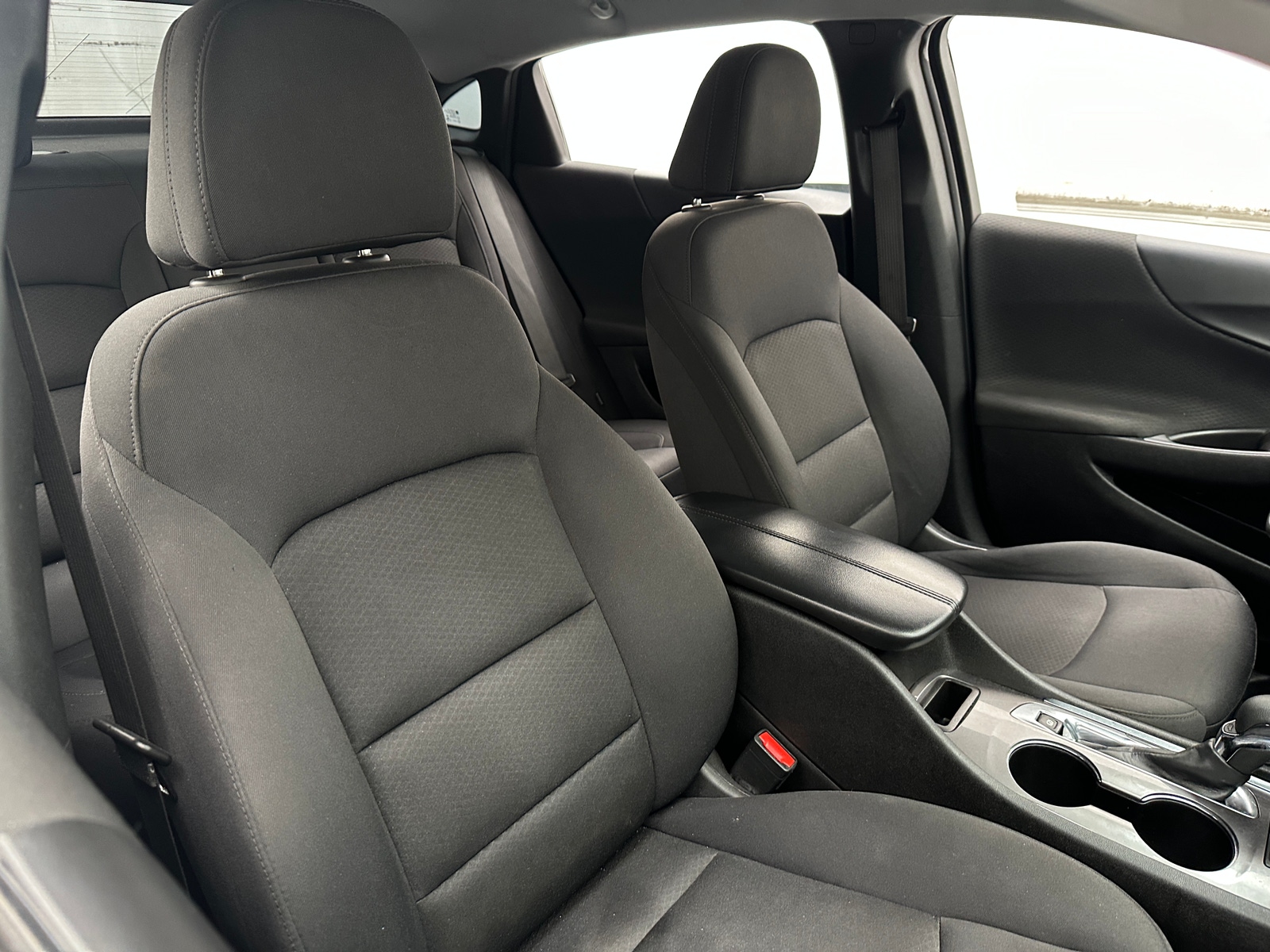 Thumbnail: 2022 Chevrolet Malibu - 2